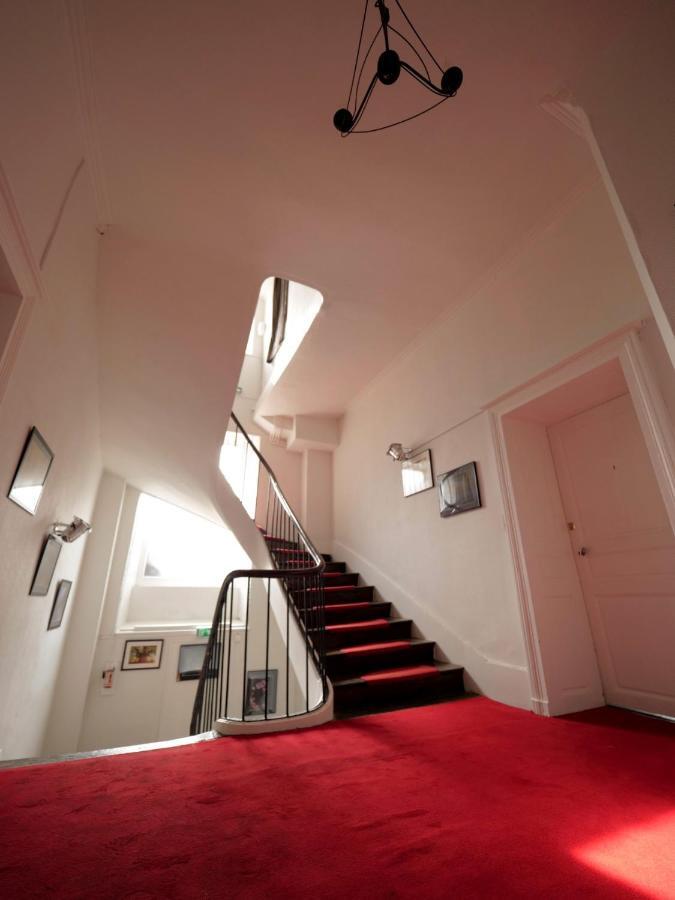 L'Alzire - Auberge Culturelle Jarnages Extérieur photo